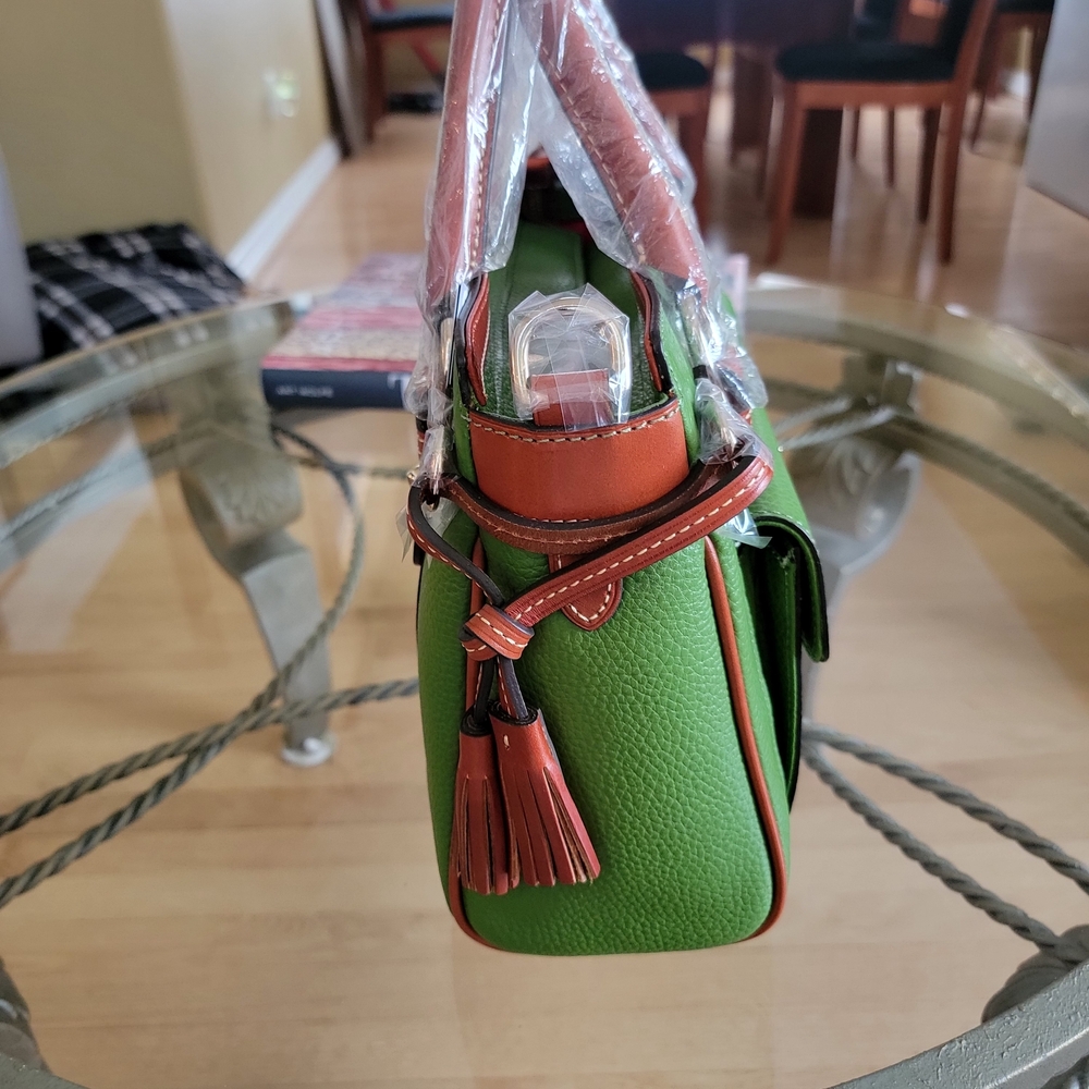 Dooney & Bourke NWT Medium Pocket Satchel w/ Wallet - Picture 10 of 16